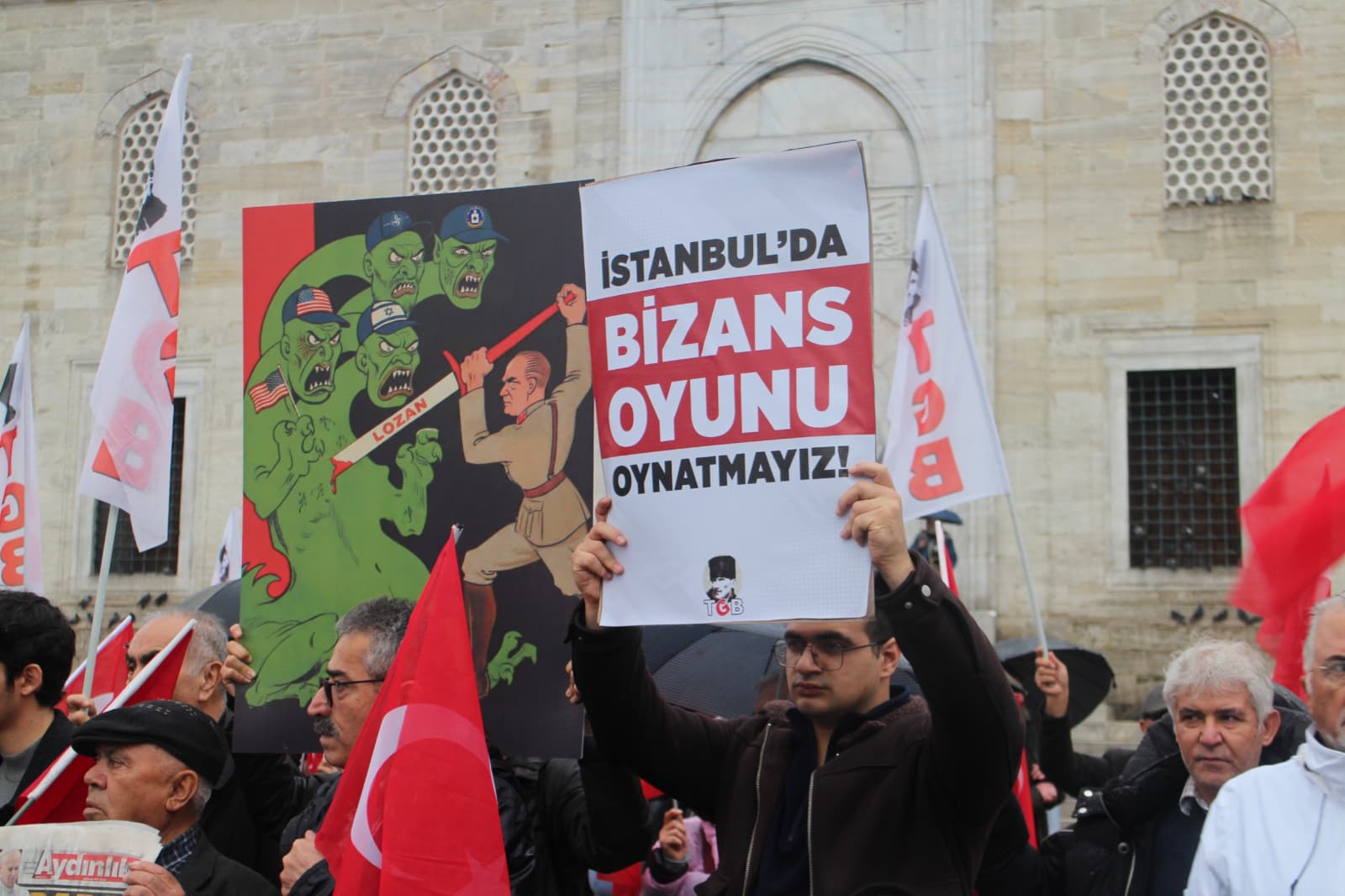 TGB’den Papa ve Bartholomeos’a Sert Tepki: “Bu Topraklarda CIA Feneri Yanmaz”