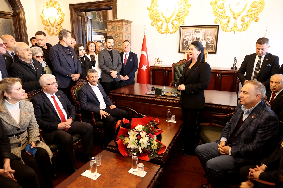 CHP Genel Başkanı Özel partisinin Edirne mitinginde konuştu: