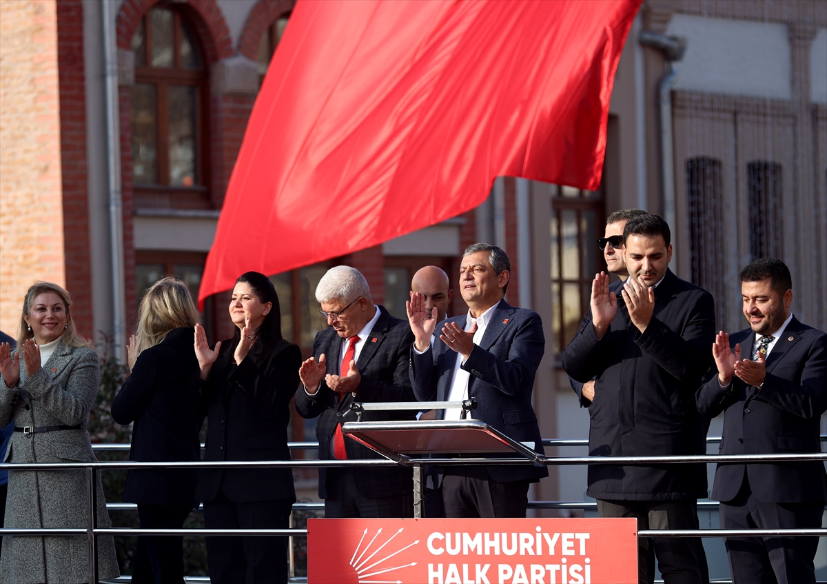 CHP Genel Başkanı Özel partisinin Edirne mitinginde konuştu: