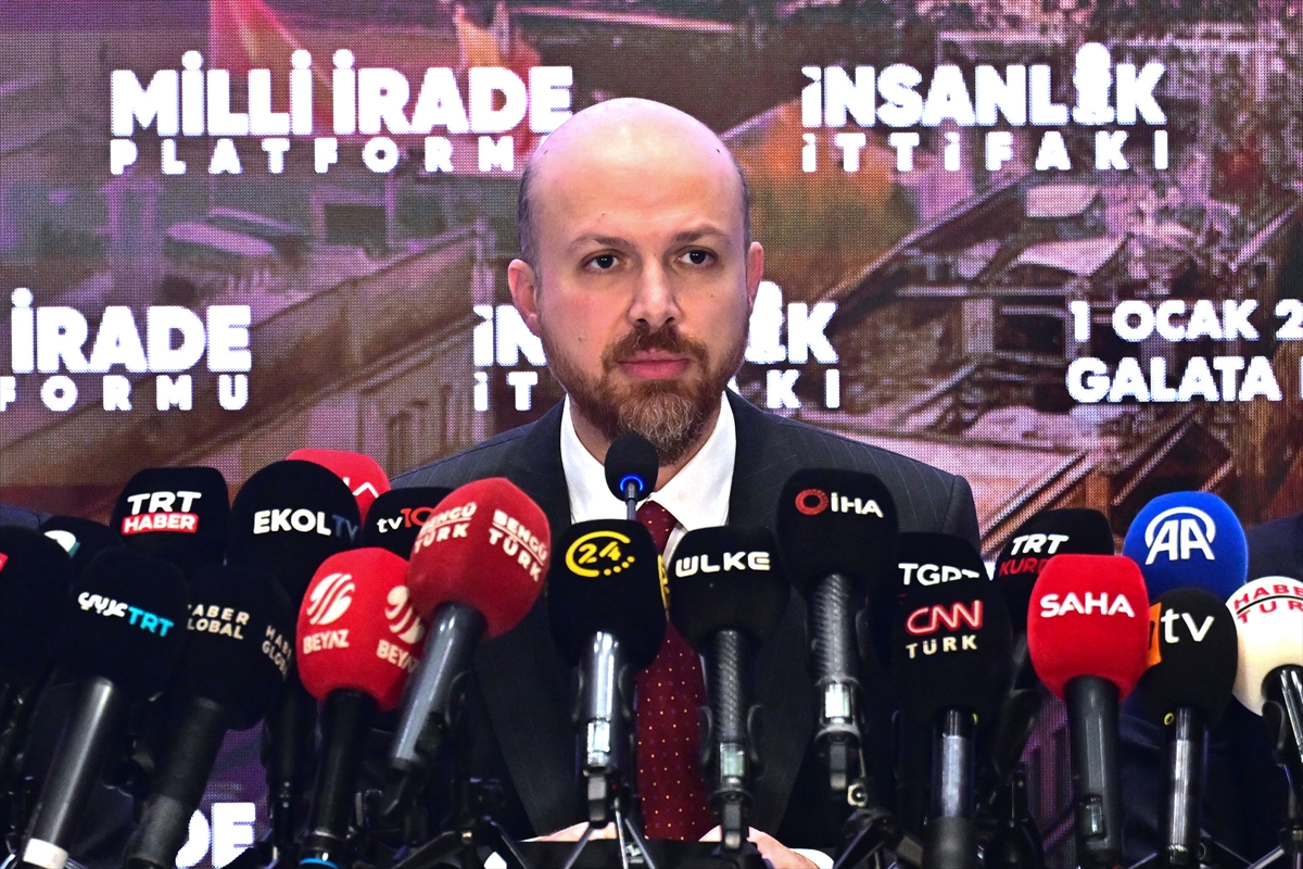 Galata Köprüsü'nde 1 Ocak'ta düzenlenecek Filistin eylemi için ortak çağrı Galata Köprüsü'nde 1 Ocak'ta düzenlenecek Filistin eylemi için ortak çağrı