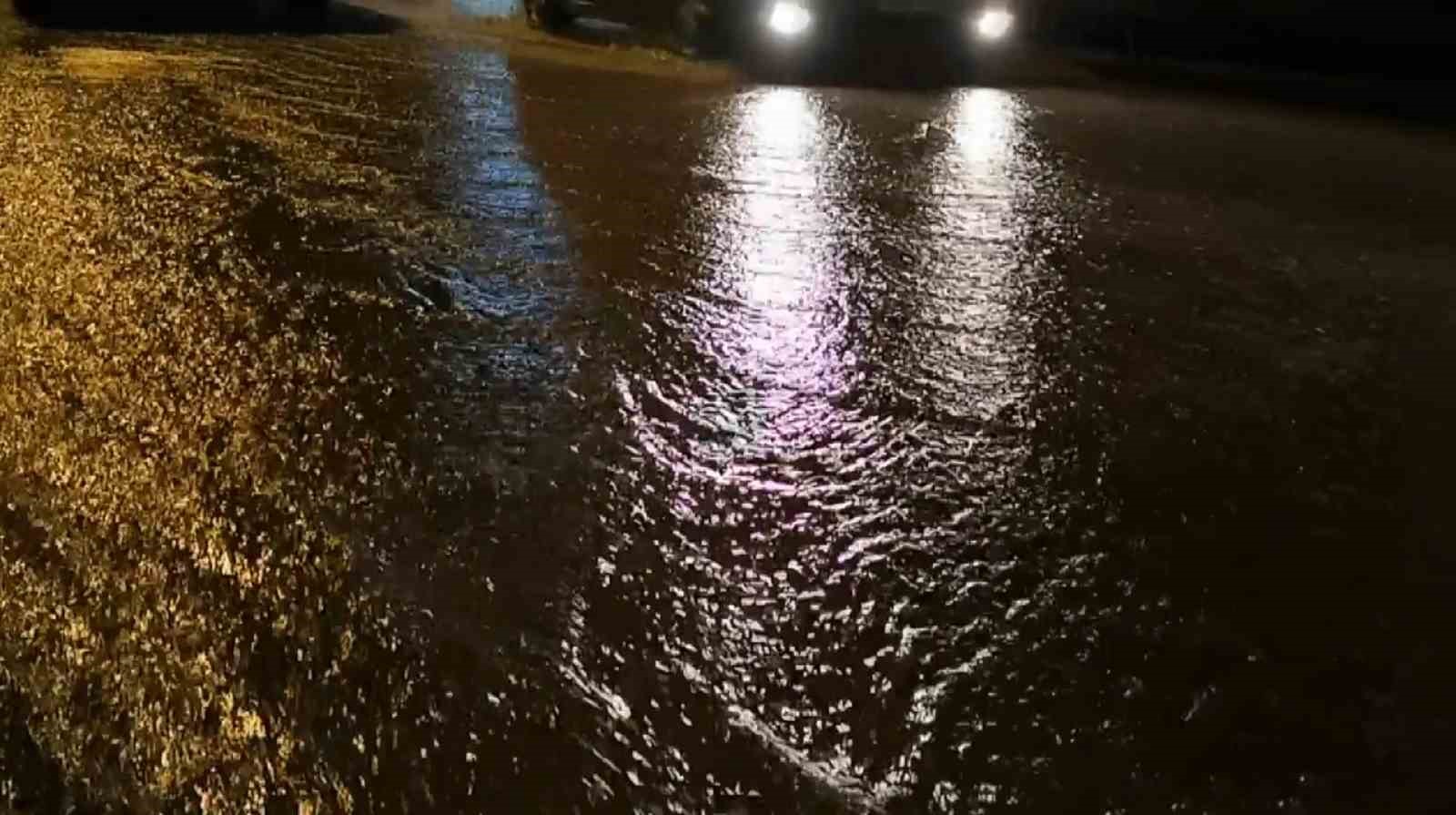 Aksaray’da şiddetli yağmur etkili oldu
