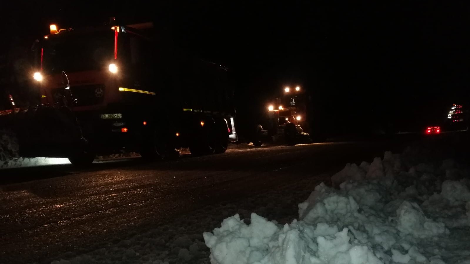 Antalya-Konya kara yolunda kar etkisini artırdı
