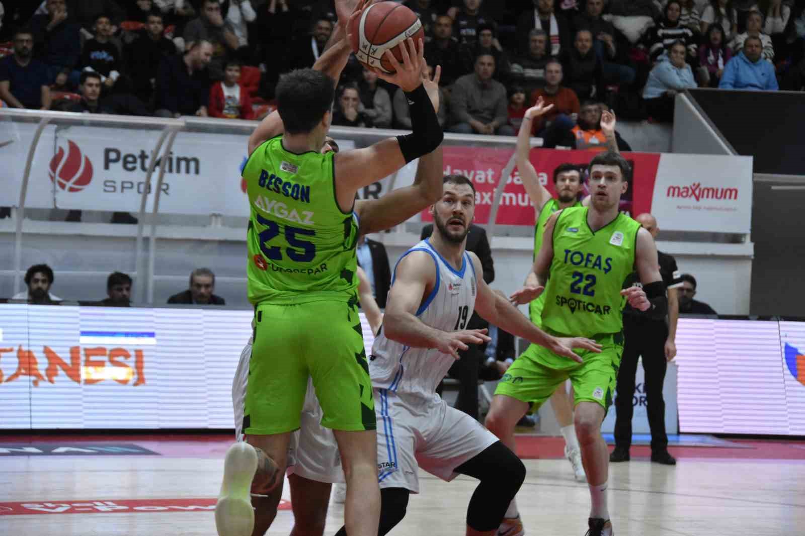Basketbol Süper Ligi: Aliağa Petkimspor: 76 - TOFAŞ: 82
