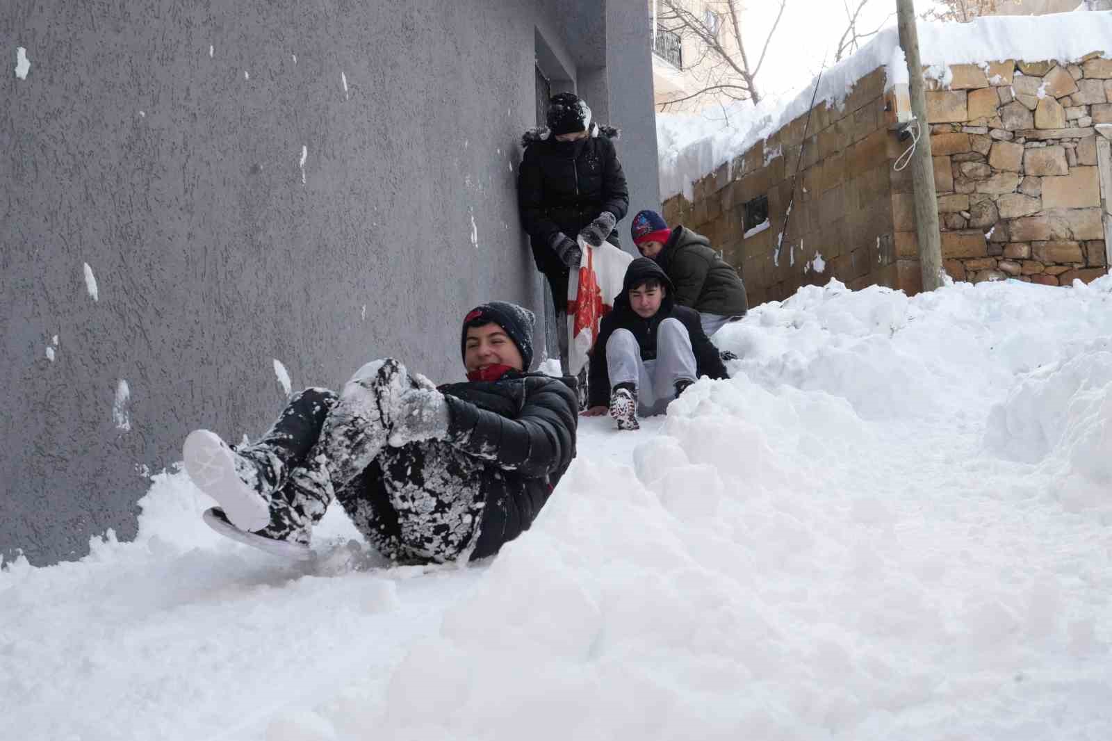Bayburt’ta eğitime kar engeli: Okullar 1 gün tatil edildi
