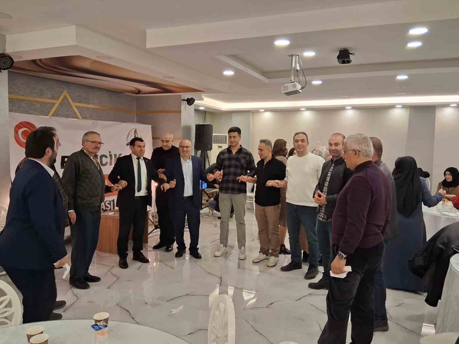 Bilecik’te yaşayan Yozgatlılar ’Arabaşı Gecesi’nde bir araya geldi
