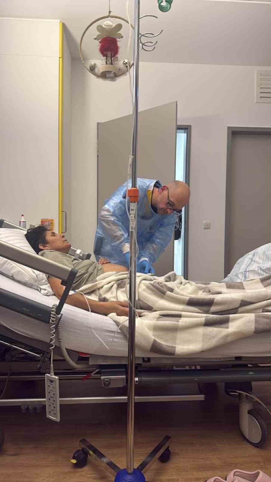 Bir süredir lösemi tedavisi gören Cansever, sağlığına kavuştuğunu açıkladı
Bir süredir lösemi tedavisi gören Cansever, sağlığına kavuştuğunu açıkladı