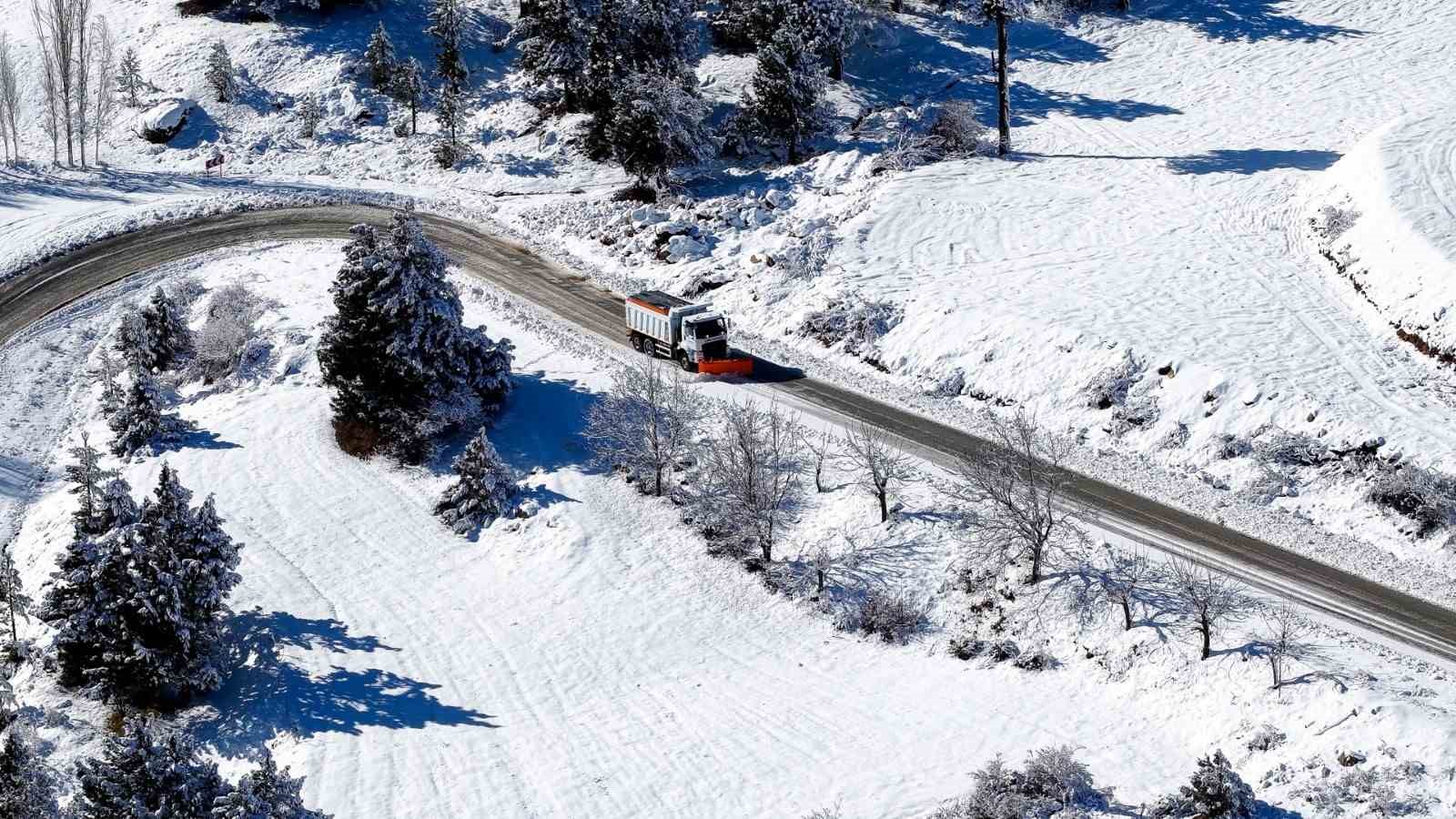 Çameli’de kış şartlarına karşı tam güç mücadele
