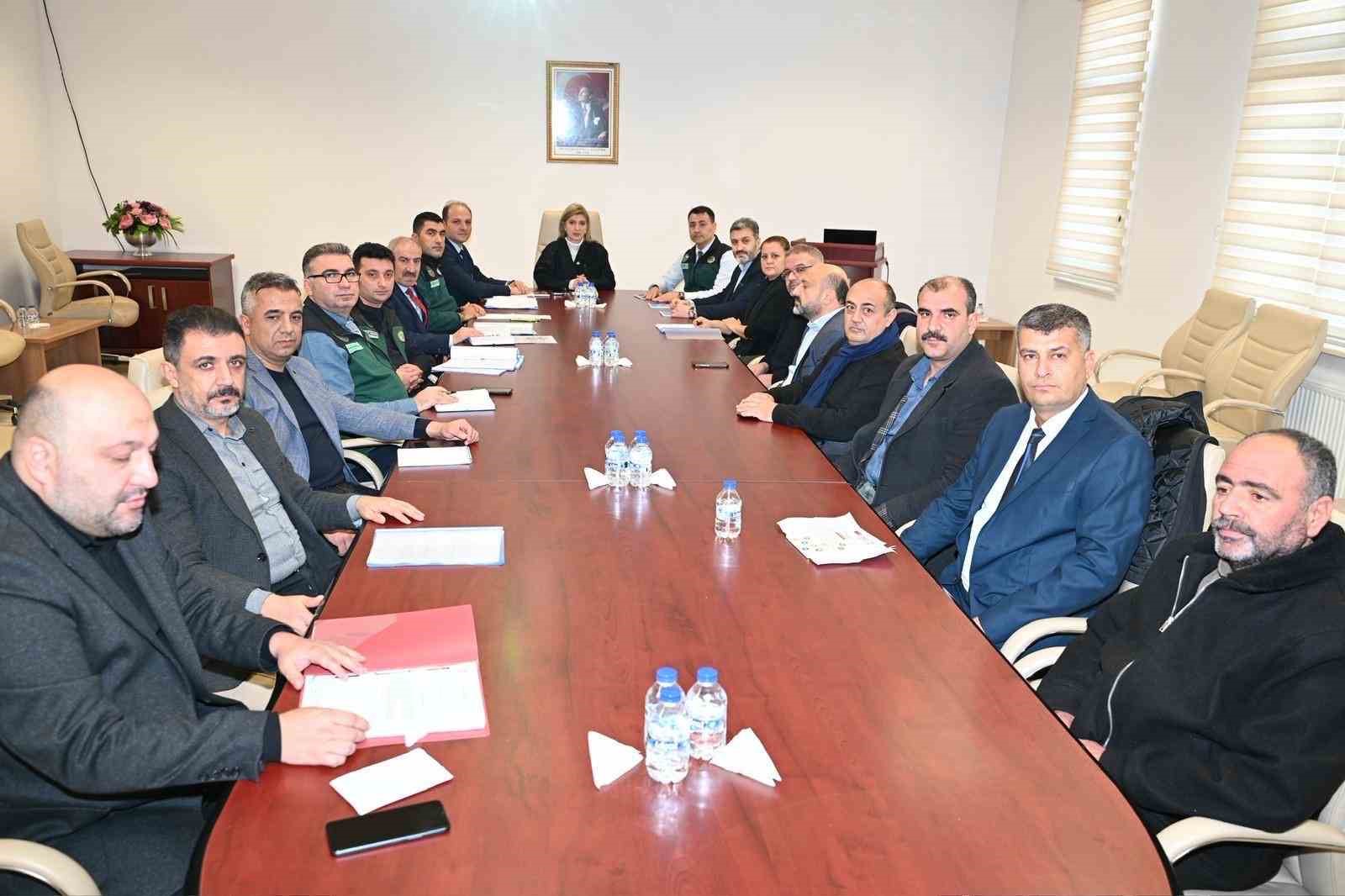 Deprem yaraları sarılırken su altyapısı güçleniyor
