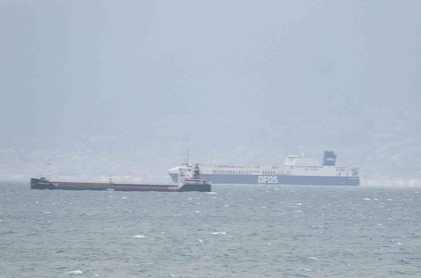 Edremit Körfezi yük gemilerine sığınak odu
