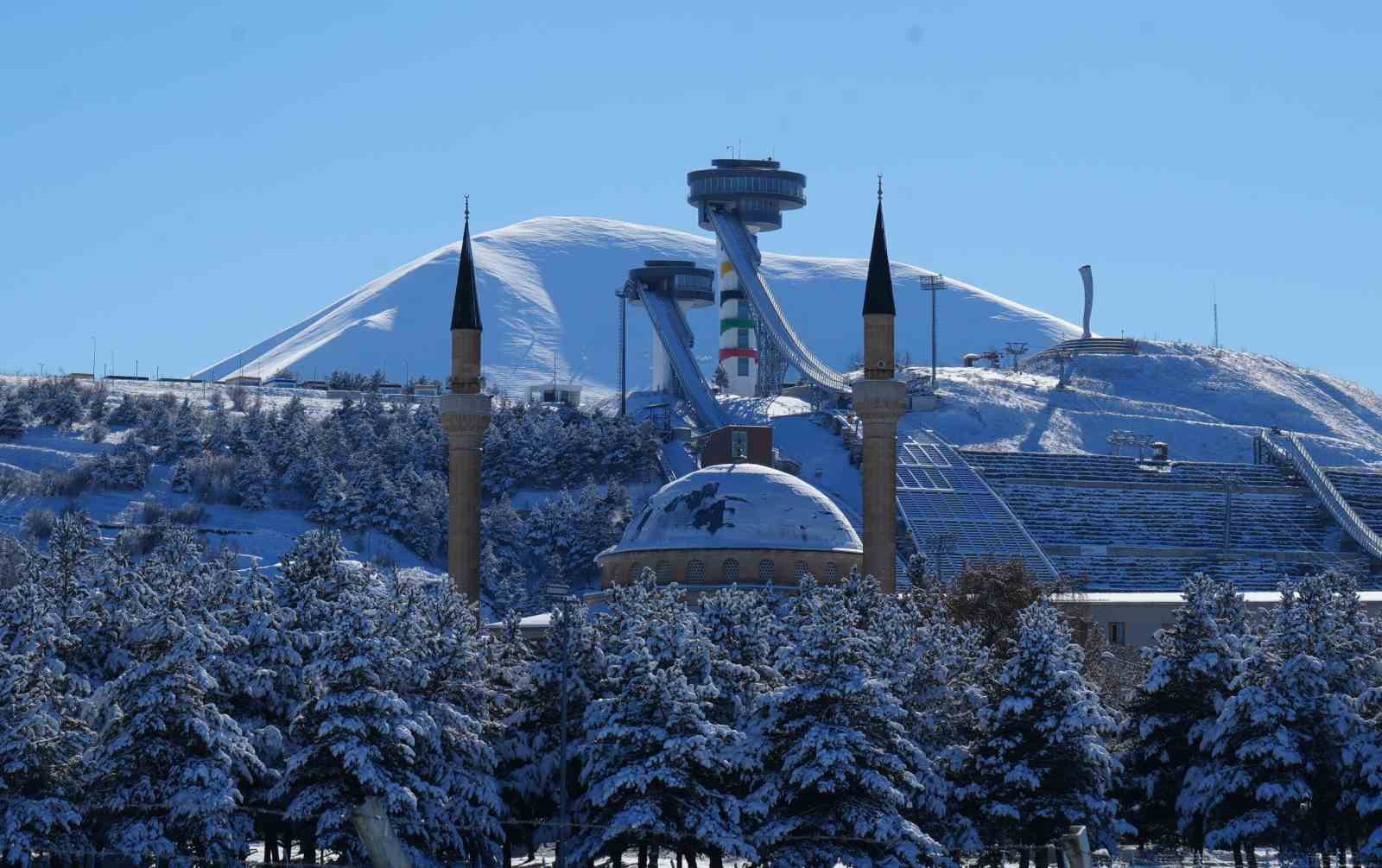 Erzurum için kuvvetli yağış uyarısı
Erzurum için kuvvetli yağış uyarısı
