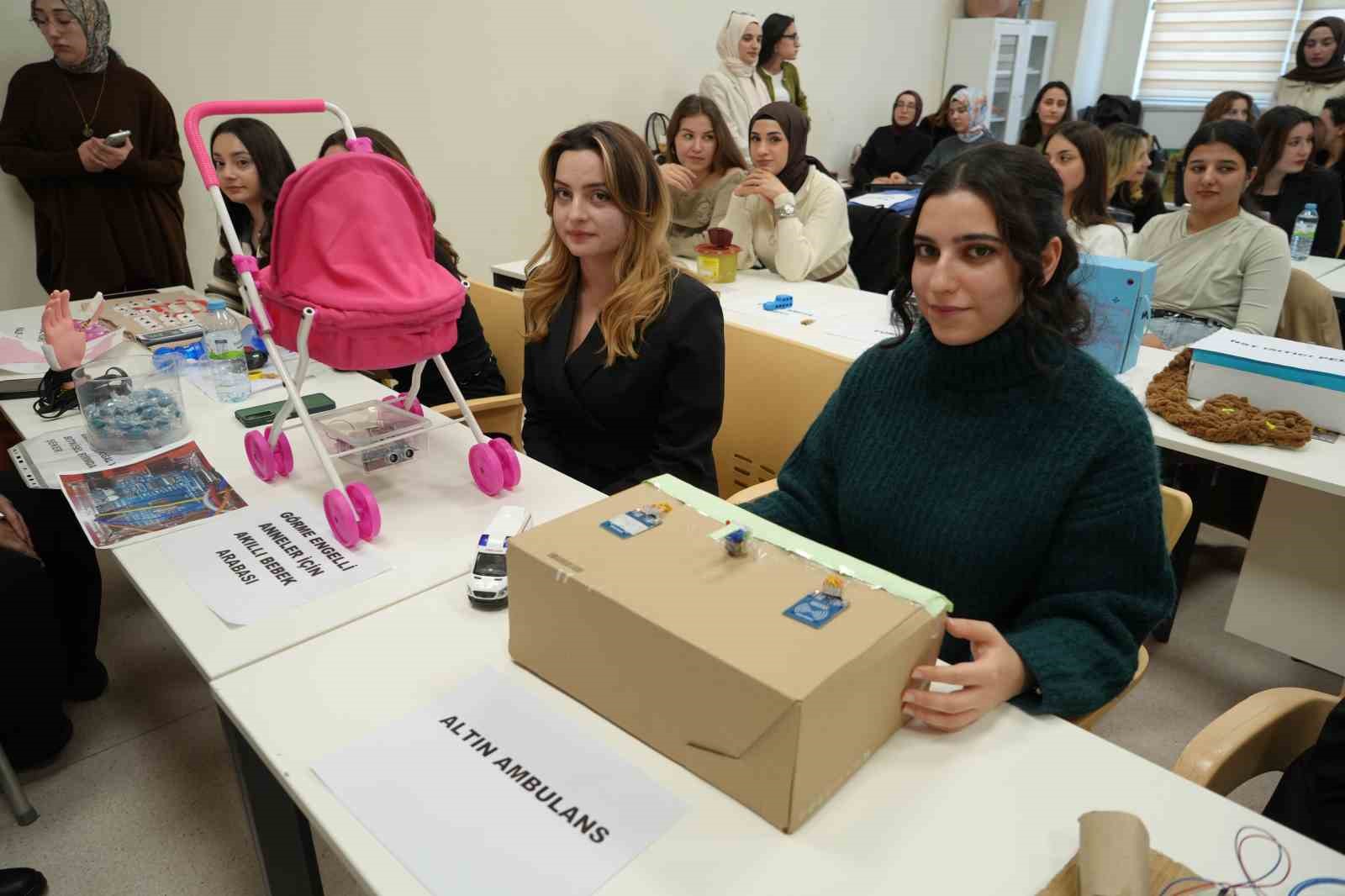 GİBTÜ öğrencilerinden görme engelli annelere özel proje
