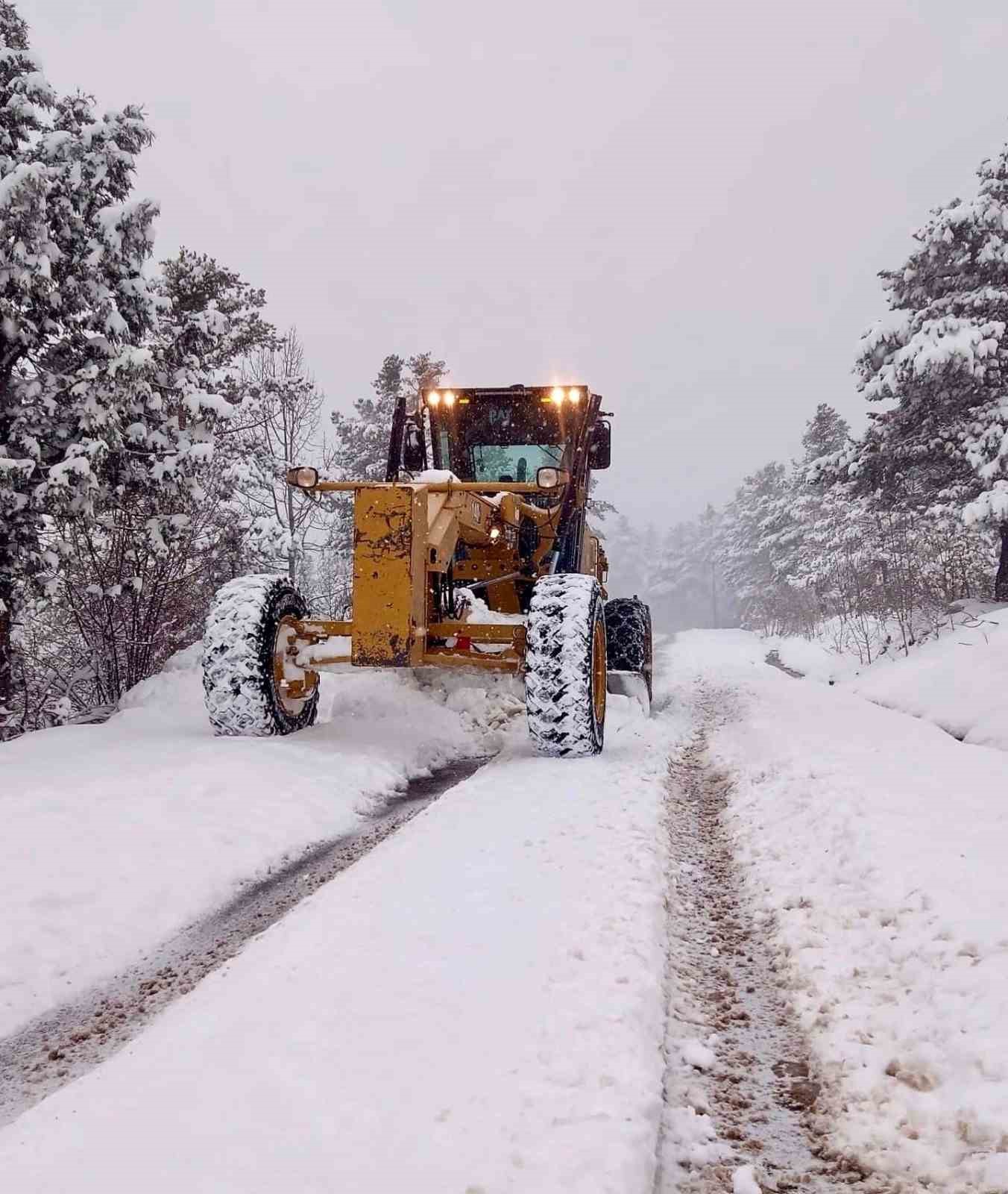 Giresun’da 367 köy yolu ulaşıma kapandı
