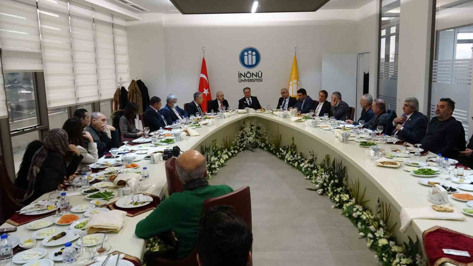 İnönü Üniversitesi Araştırma Üniversitesi hedefine kilitlendi
