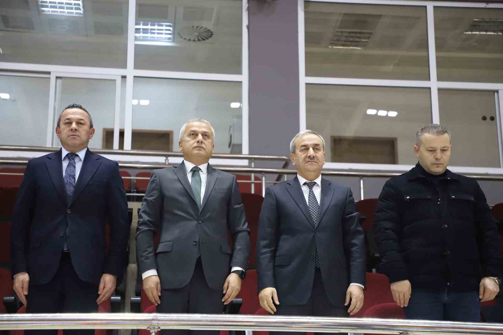 Karabük’te Okul Sporları Gençler Basketbol Grup Müsabakaları başladı
