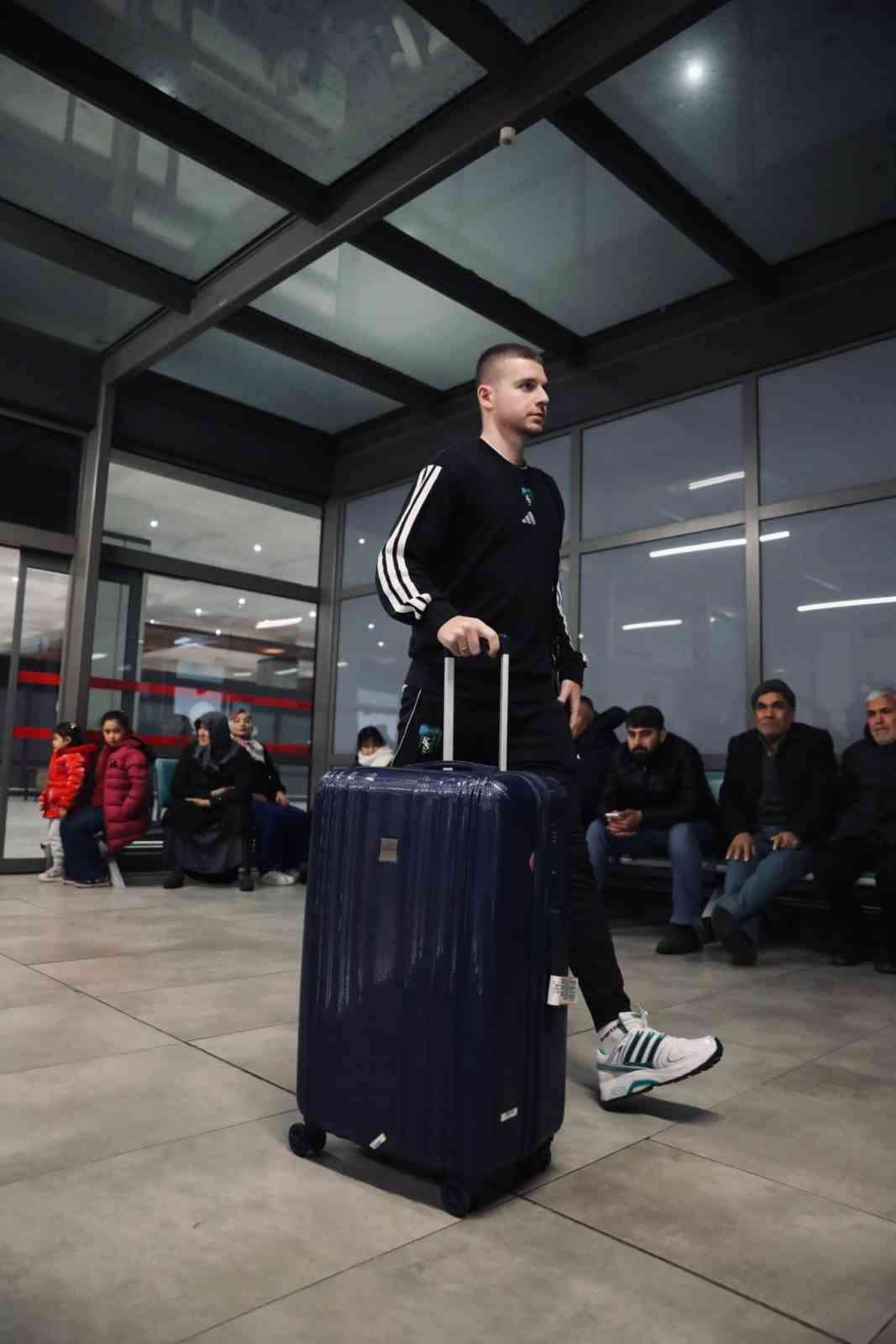 Kocaelispor, Antalya kampını tamamladı
