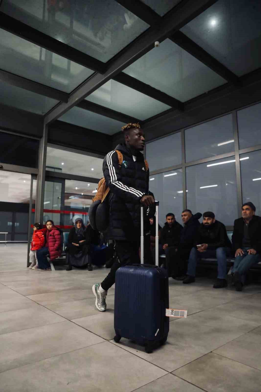 Kocaelispor, Antalya kampını tamamladı
