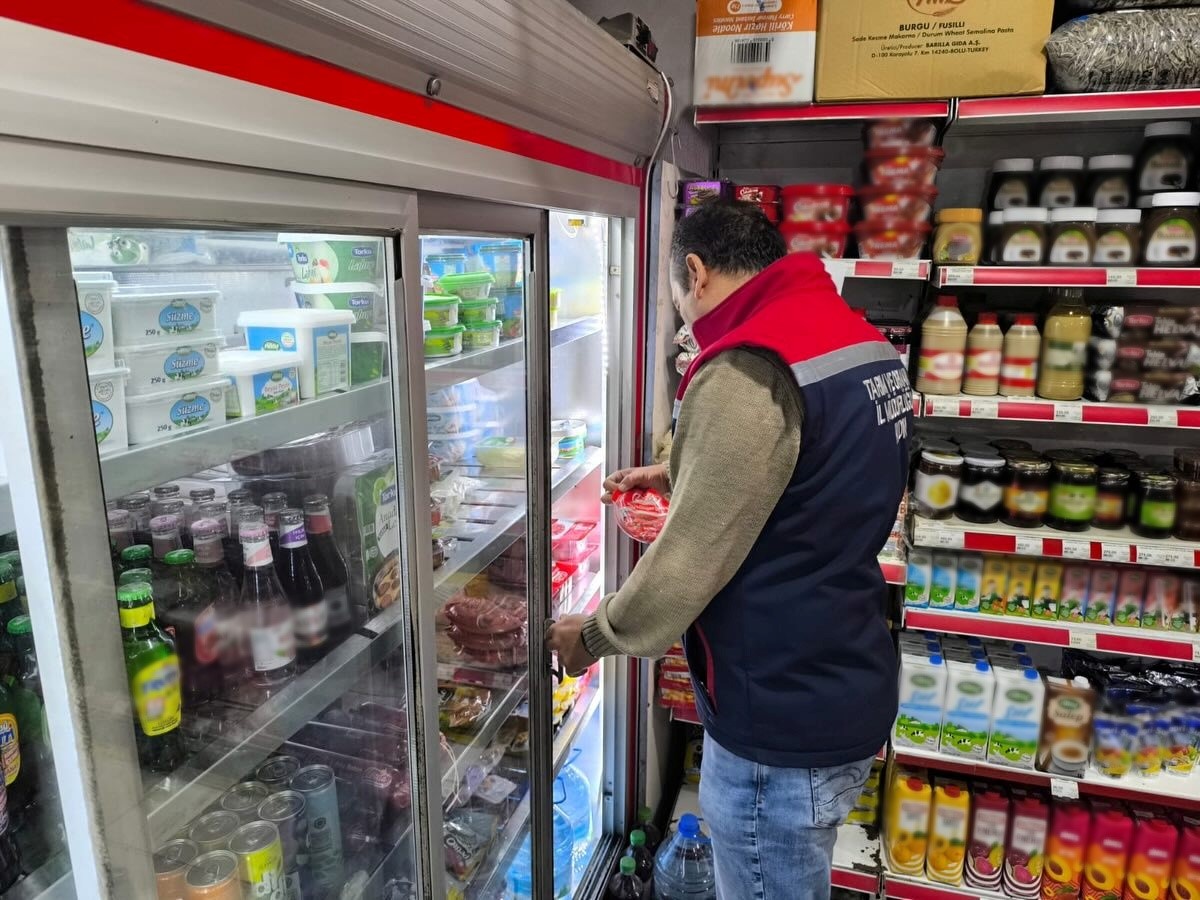 Köşk’te market ve bakkallar denetlendi
