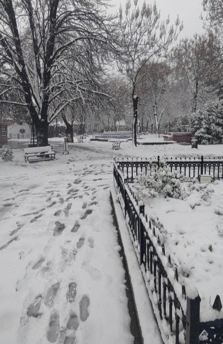 Malkara’da taşımalı eğitime 1 gün ara verildi
Malkara’da taşımalı eğitime 1 gün ara verildi