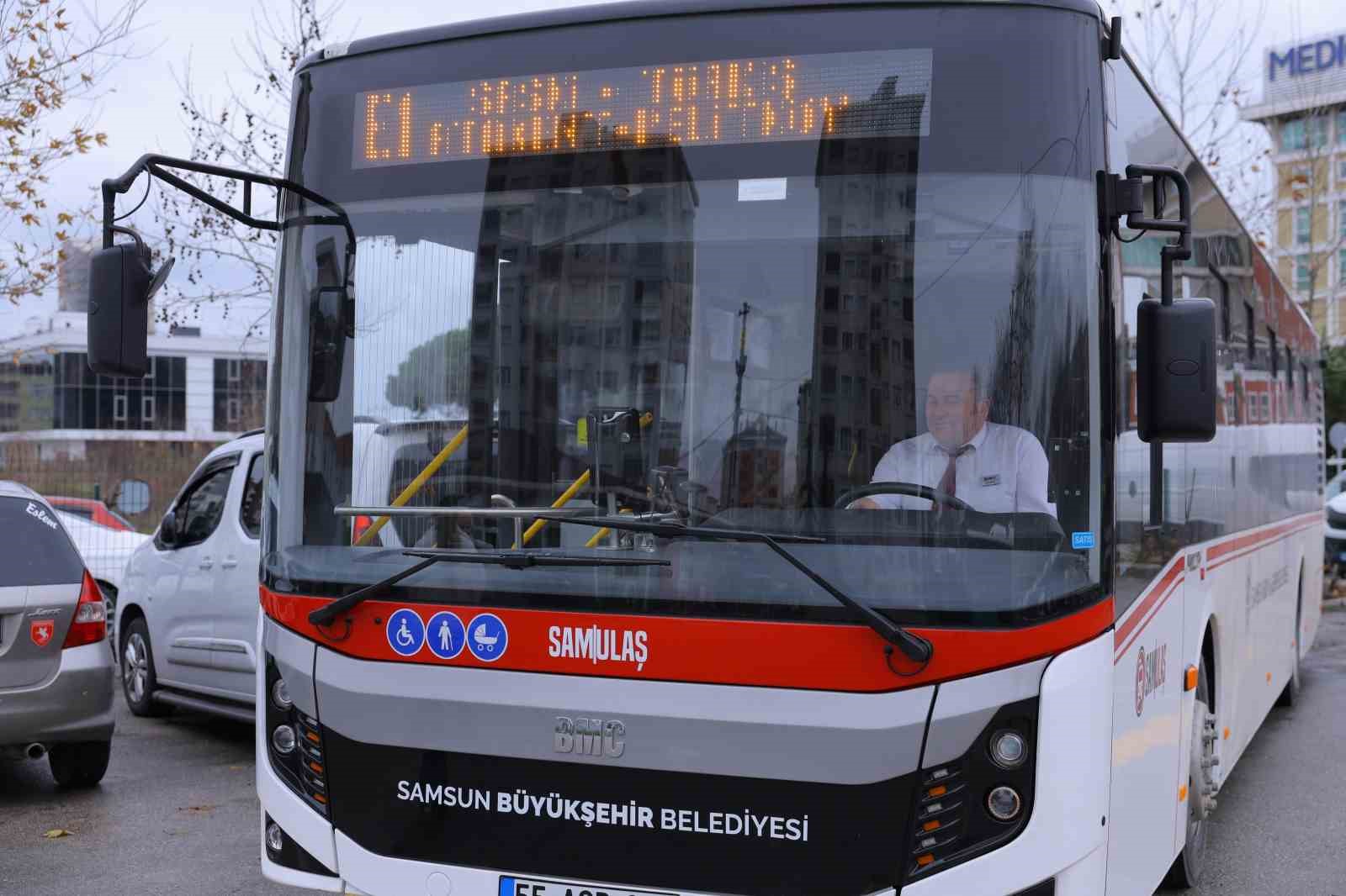 Otobüs şoförü rahatsızlanan yolcuyu hastaneye yetiştirdi

