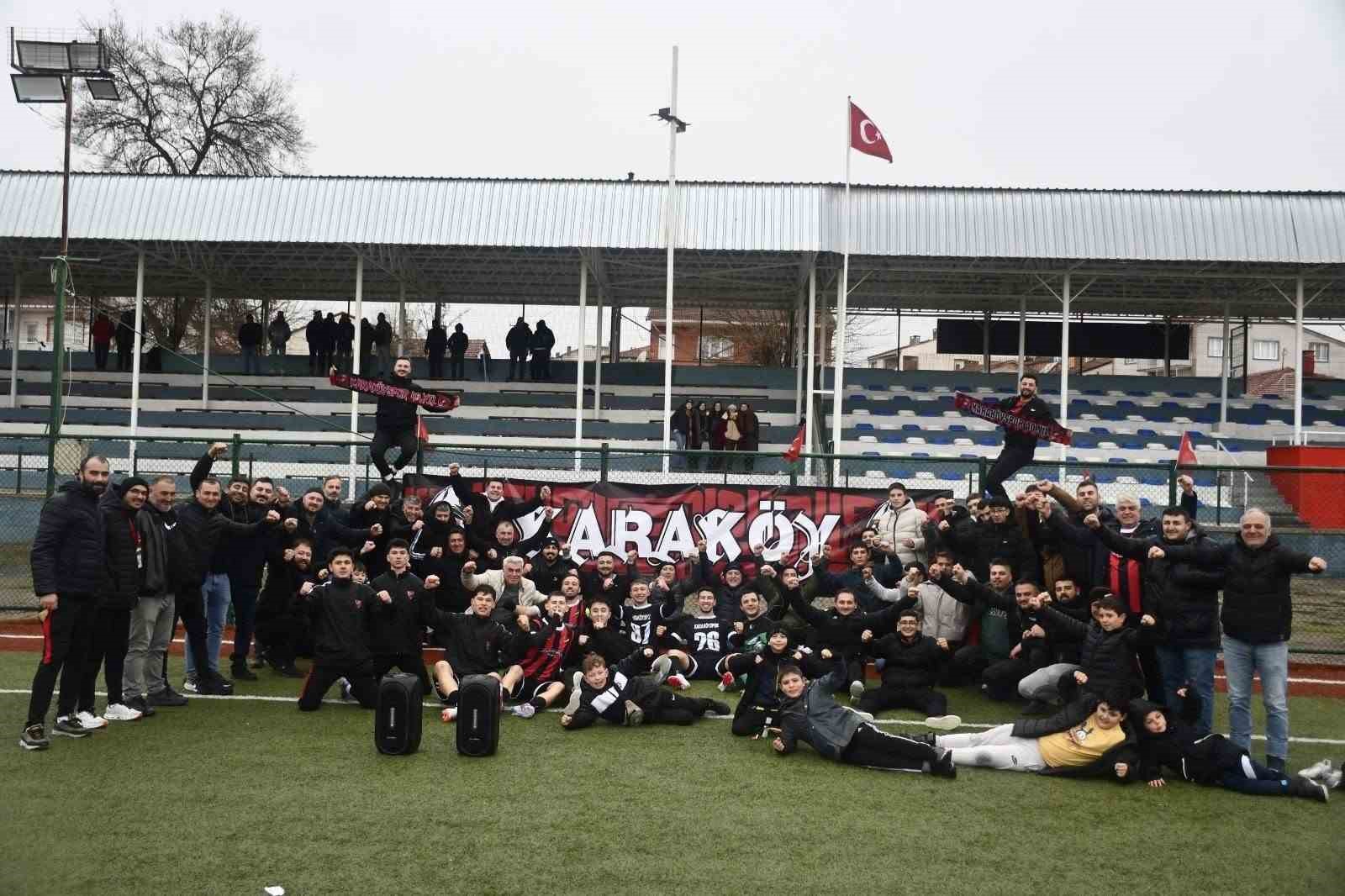 Pazaryeri derbisinin kazananı Karaköyspor oldu
