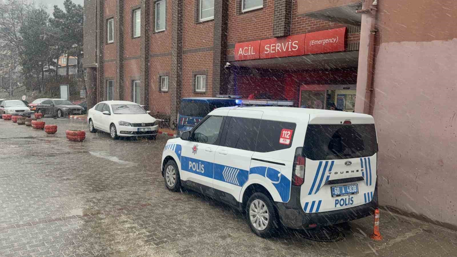 Tokat’ta silahlı kavga: 1 kişi hayatını kaybetti
Tokat’ta silahlı kavga: 1 kişi hayatını kaybetti
