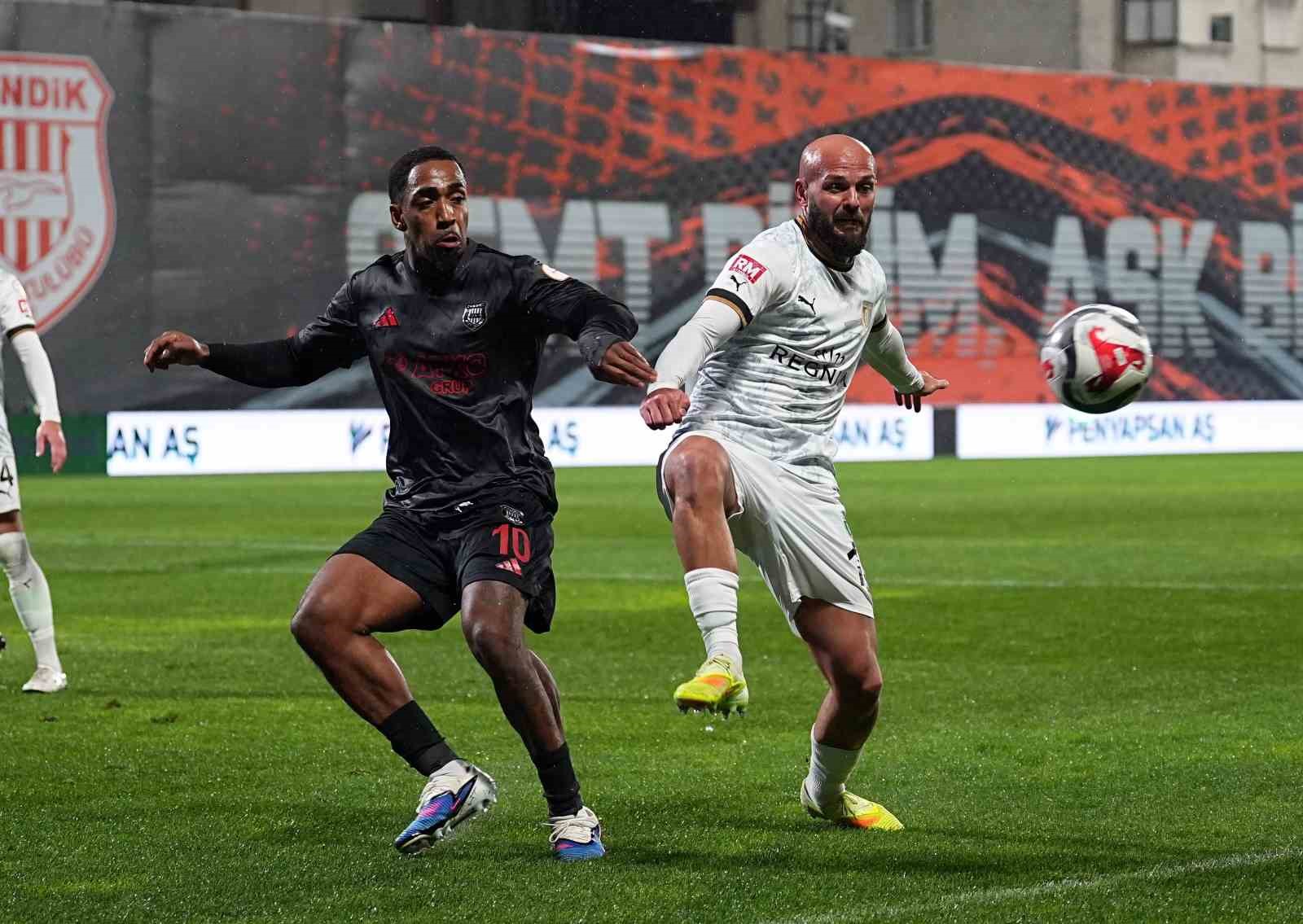 Trendyol 1. Lig: Pendikspor: 0 - Bodrum FK: 0
Trendyol 1. Lig: Pendikspor: 0 - Bodrum FK: 0