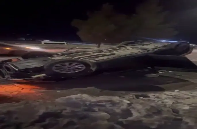 Buzlanma kazayı beraberinde getirdi
