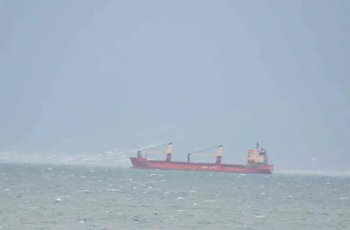 Edremit Körfezi yük gemilerine sığınak odu
