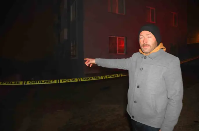 Kahramanmaraş’ta istinat duvarı çöktü binadakiler tahliye edildi
