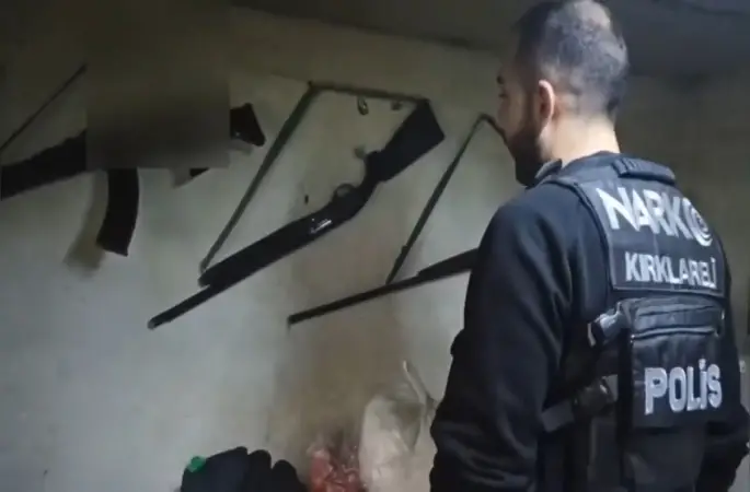 Lüleburgaz’da uyuşturucu operasyonunda 3 tutuklama
